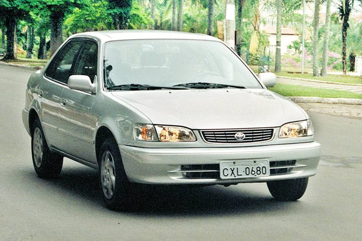 Corolla completa 60 anos com vendas em queda no Brasil