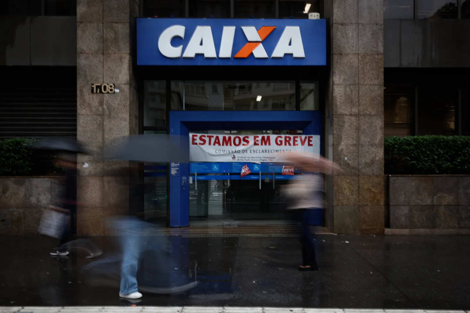 Caixa leva greve dos bancários ao TST após impasse sobre plano de saúde