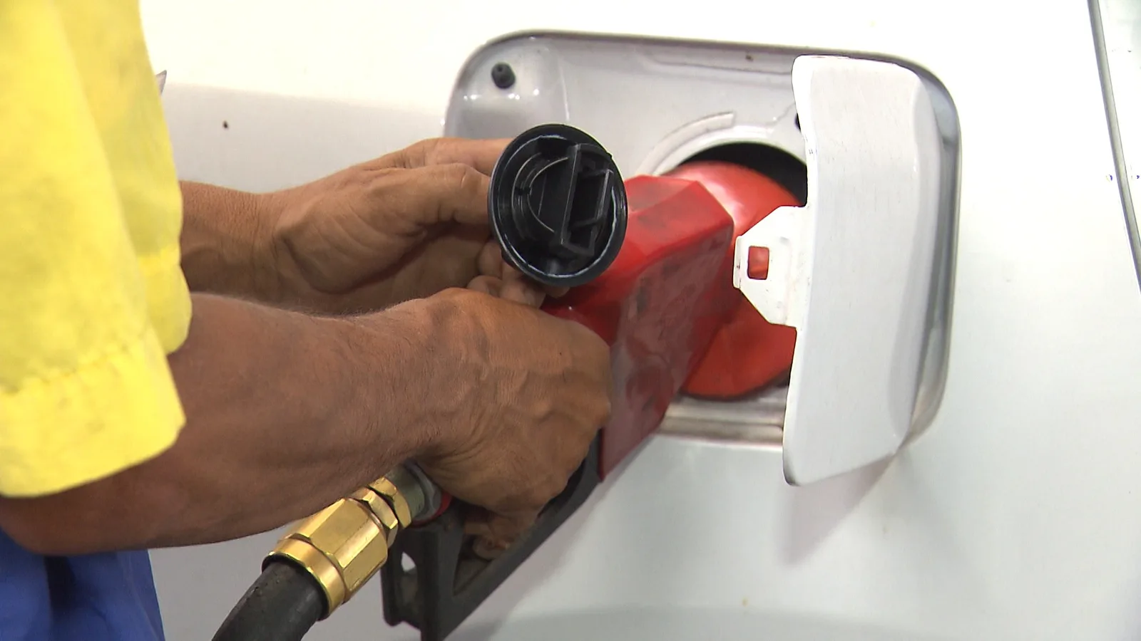 Gasolina comum chega a R$ 7,59 em Campina Grande, mostra Procon-CG