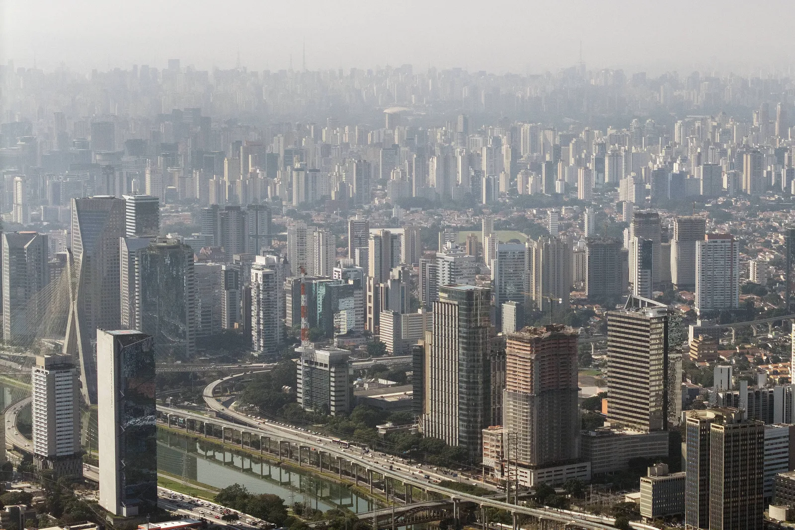 Ação conjunta contra poluição e clima pode elevar PIB global até 2035
