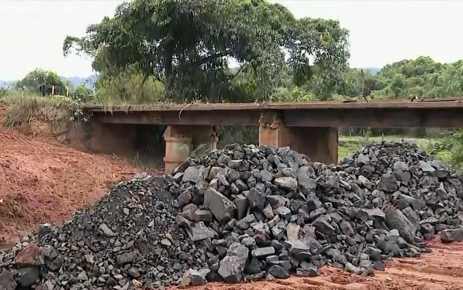 Laudo leva DNIT a preparar nova interdição de ponte entre Delfinópolis e Sacramento