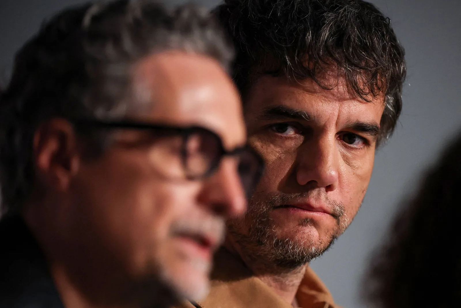 Membros brasileiros do Oscar pedem atenção internacional às eleições