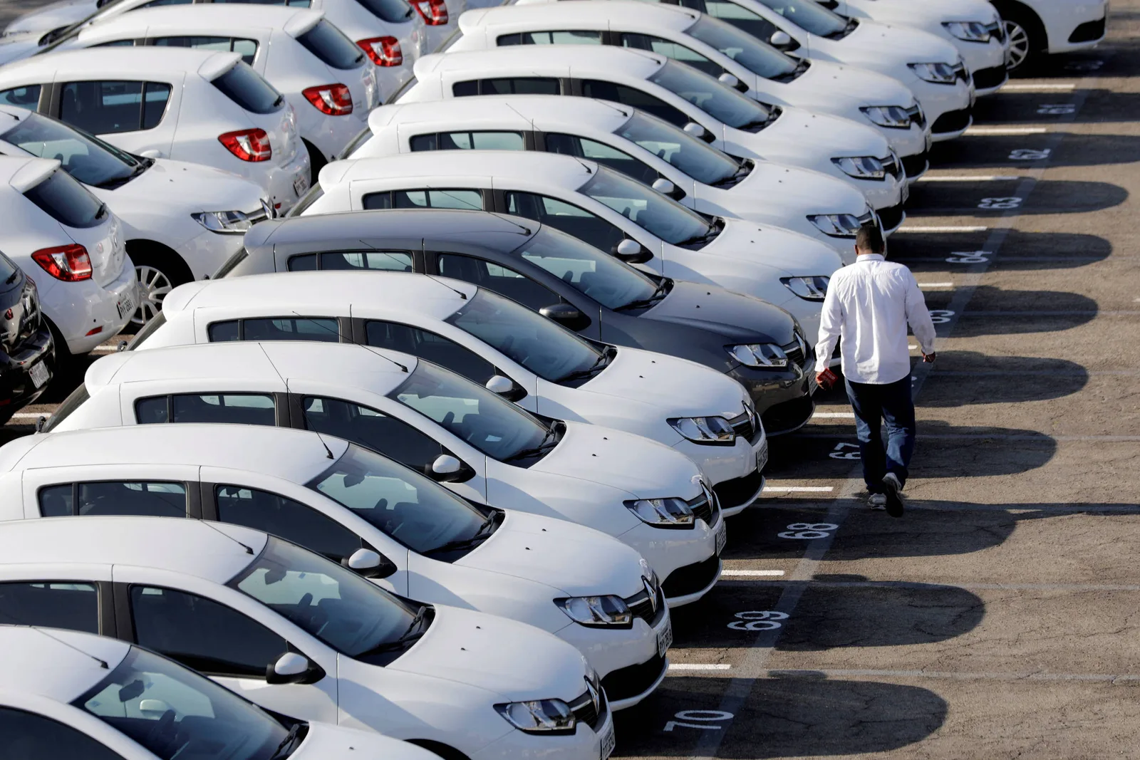 Anfavea eleva previsão de vendas e produção de veículos para 2026
