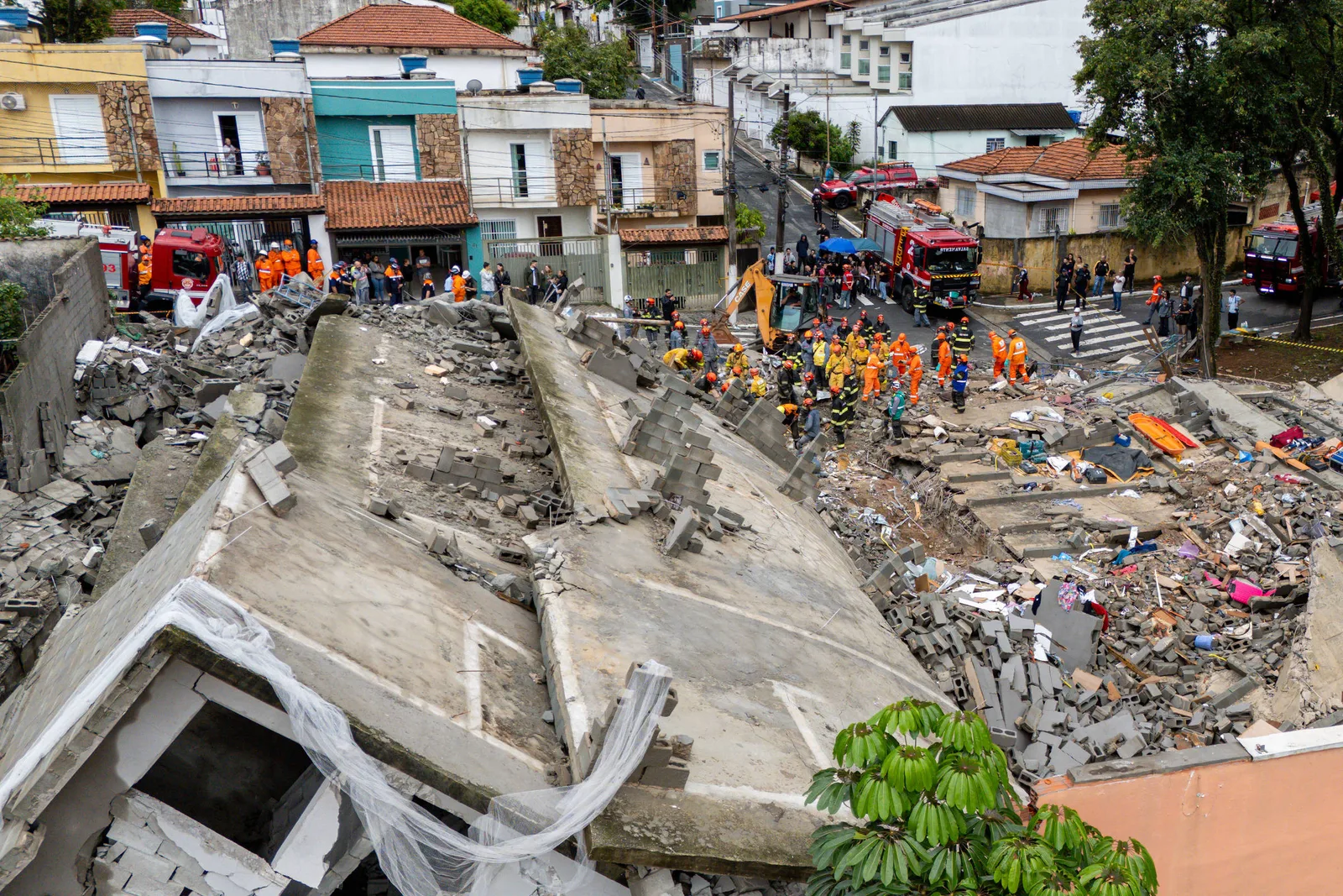 Perícia vai apurar falhas no projeto e na obra do residencial Tequici