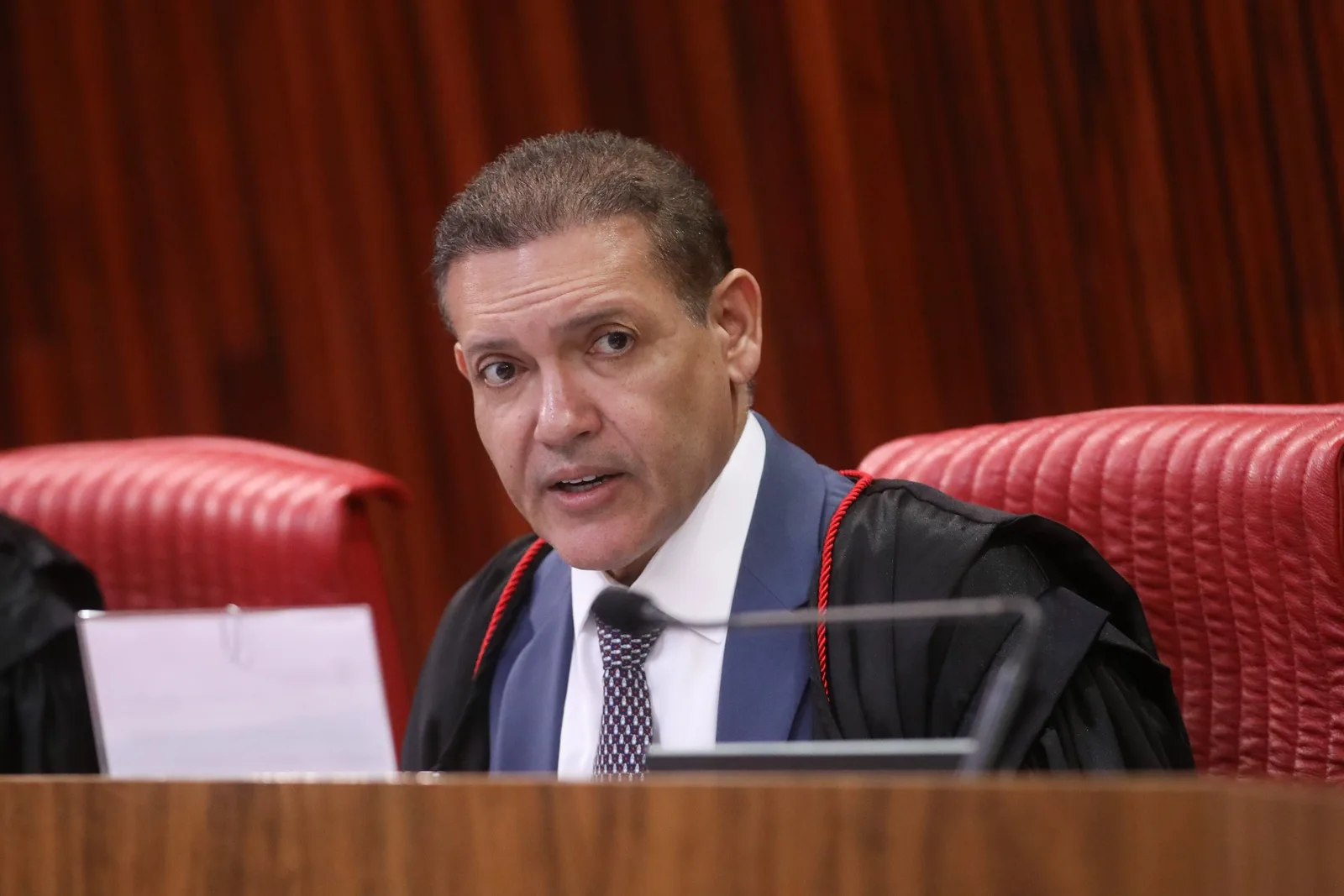 Contrato do Banco Master previa até R$ 427 milhões em honorários por precatórios