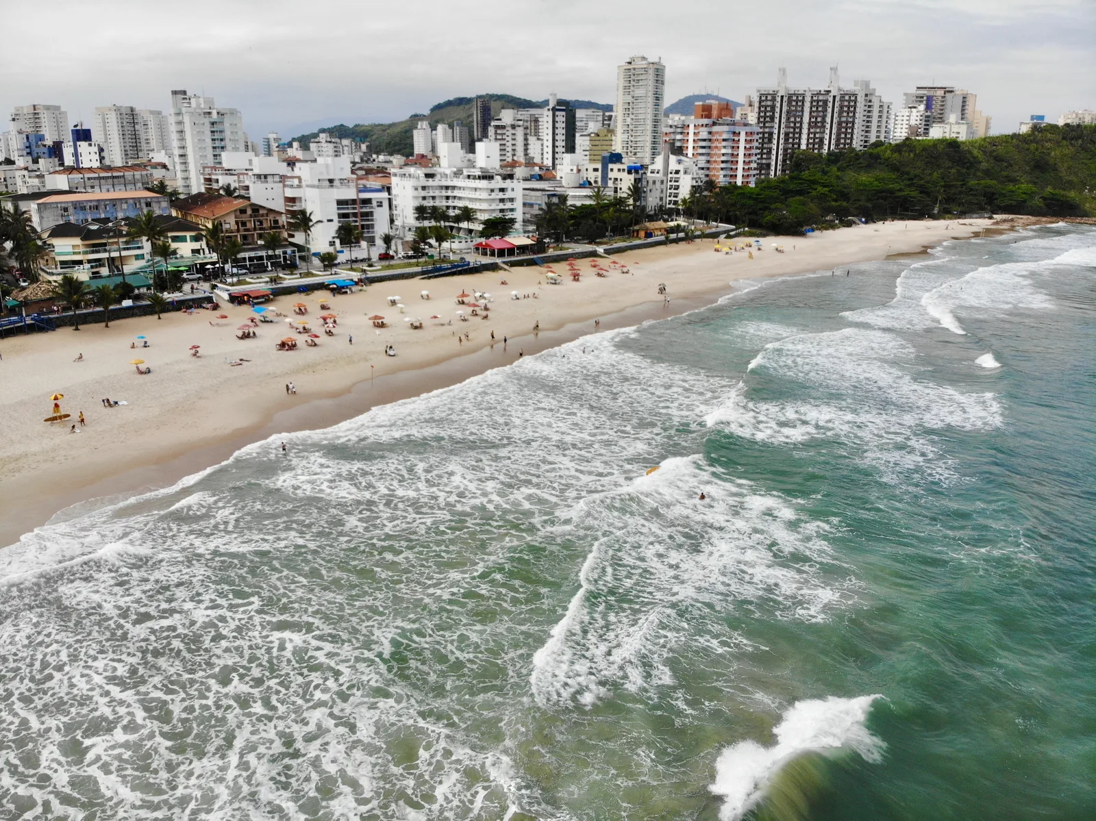 Praia do Tombo mantém Bandeira Azul pela 17ª temporada seguida