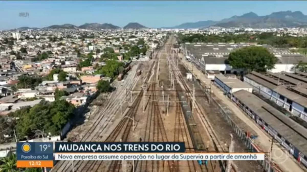 Colisão entre carro e trem deixa uma pessoa ferida em Japeri