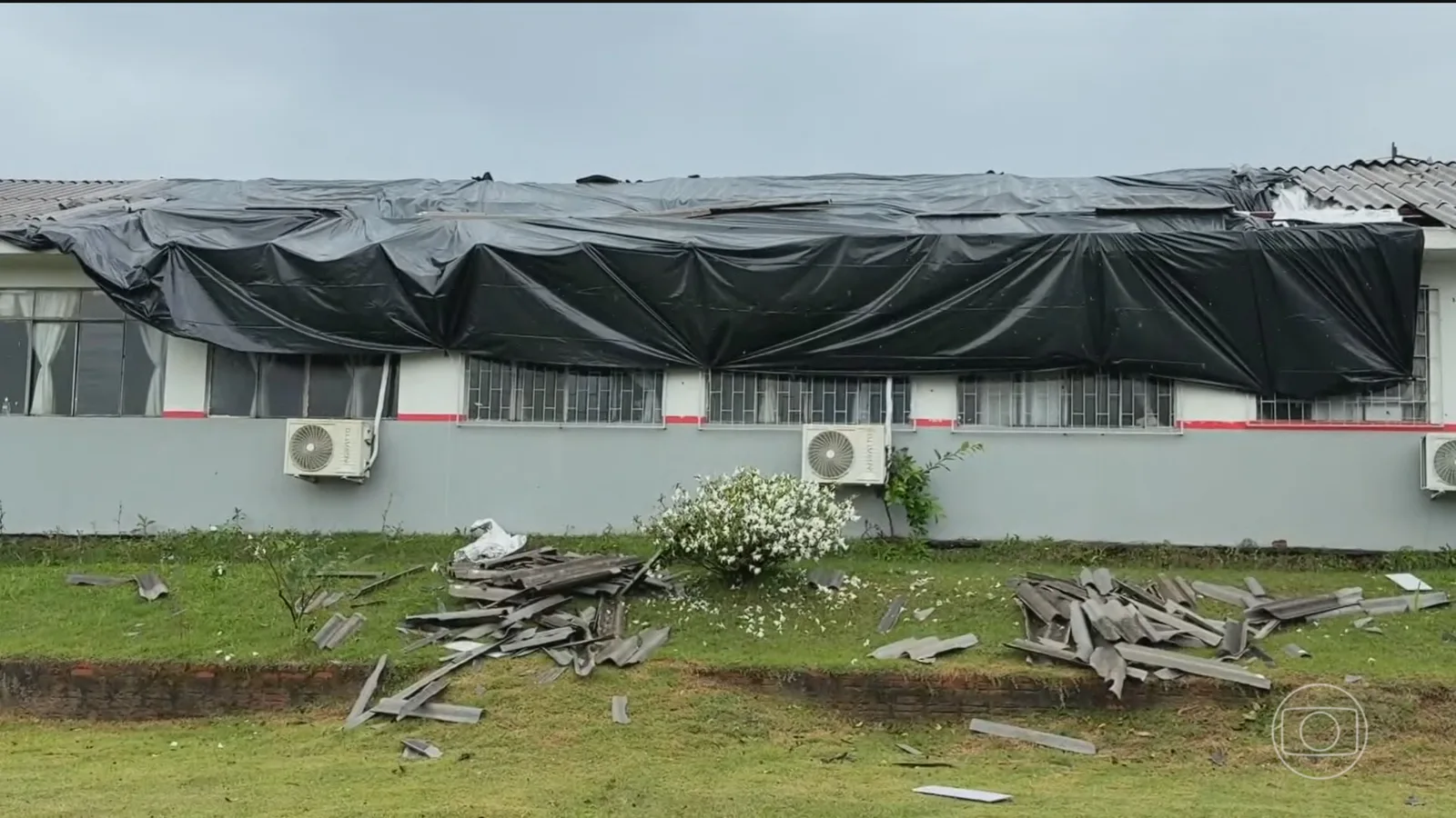 Temporais deixam três mortos e provocam danos em regiões do Paraná