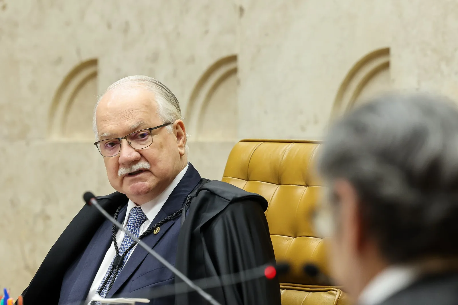 STF mantém indefinição sobre formato da sessão prevista para o dia 23