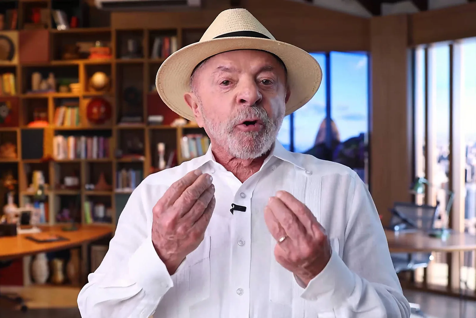 Lula sanciona fim do imposto de importação sobre compras de até US$ 50