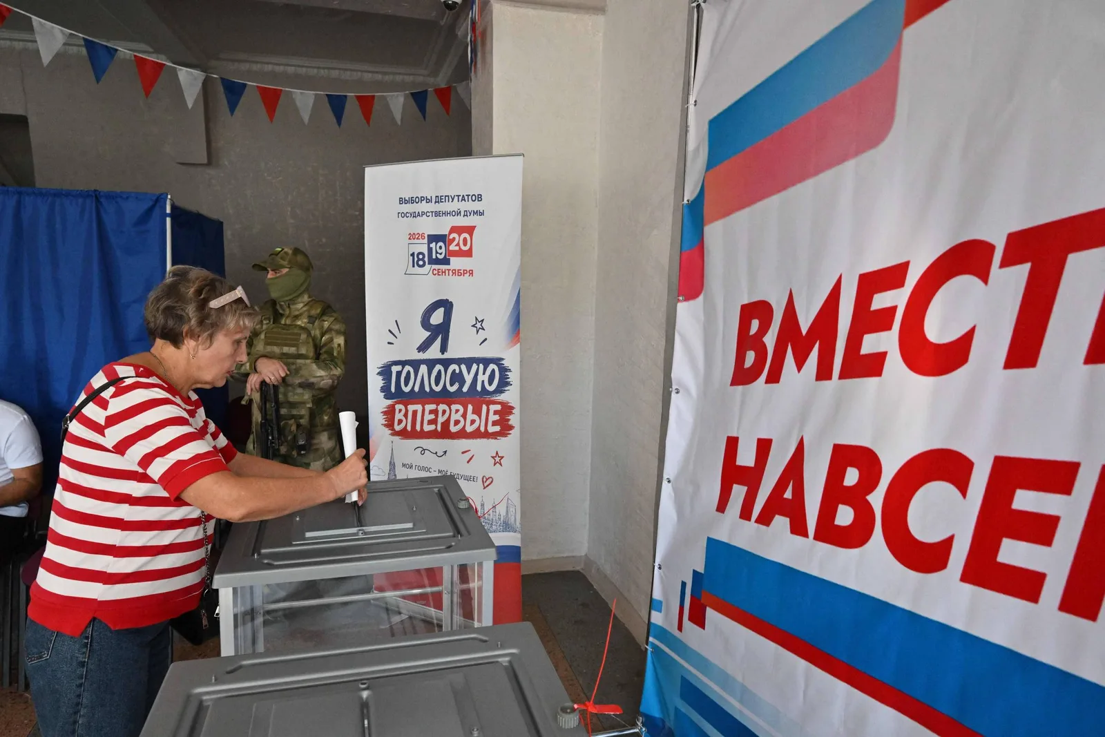 Rússia Unida lidera eleição parlamentar com 57,5% após 14% das urnas