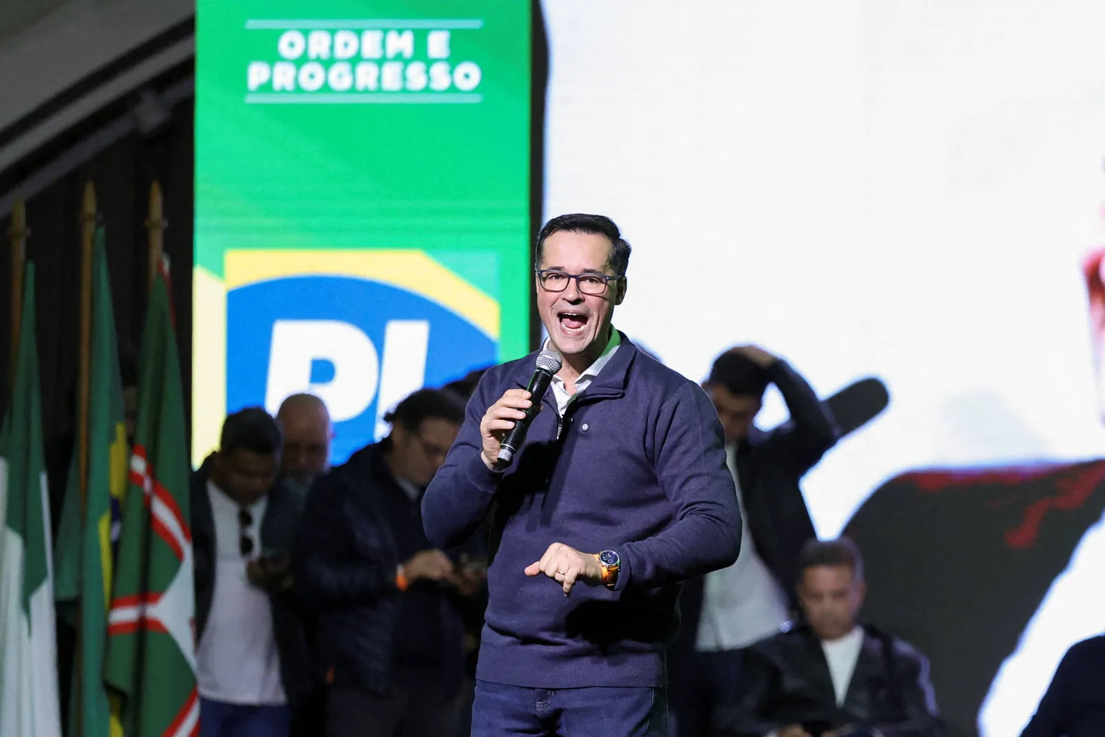 TRE-PR retira documentos sigilosos de Zanin do sistema eleitoral após pedido do ministro