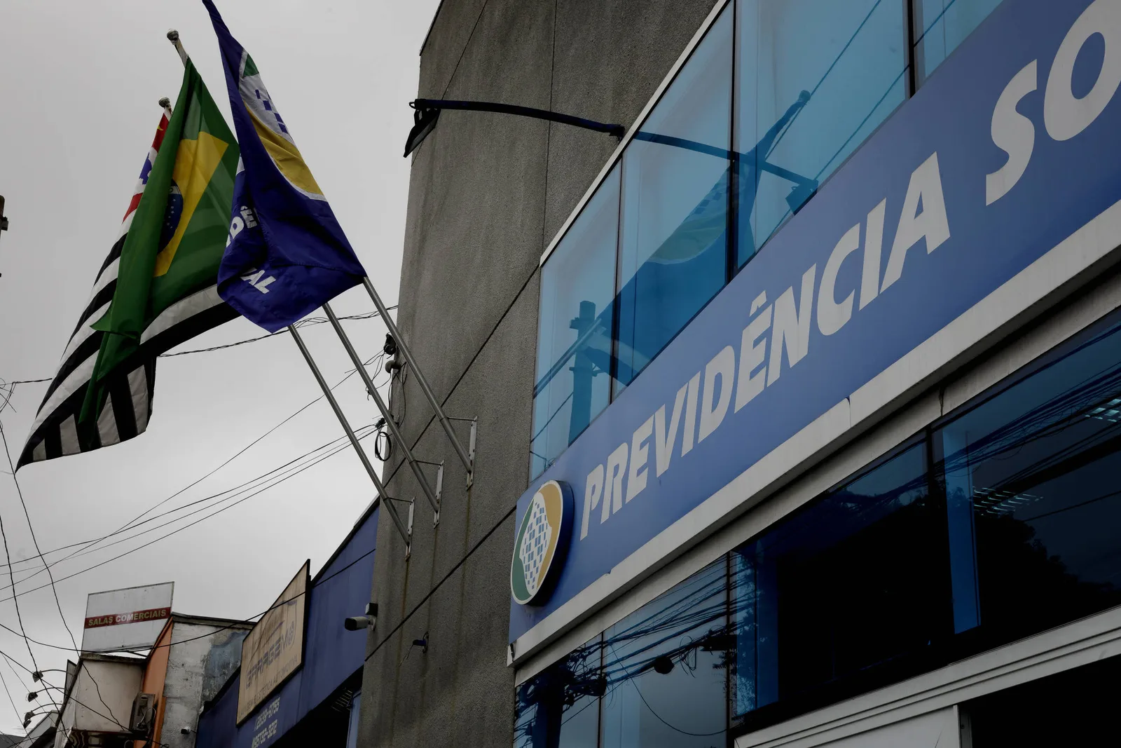 Maioria quer parar de trabalhar aos 60, mas 32% não veem essa possibilidade