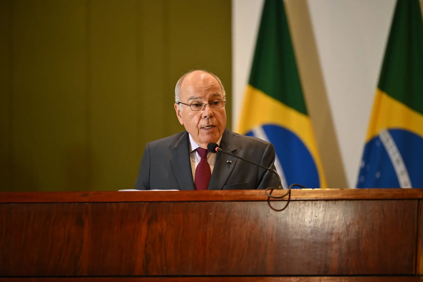 Mauro Vieira alerta para relativização da soberania em reunião da Celac