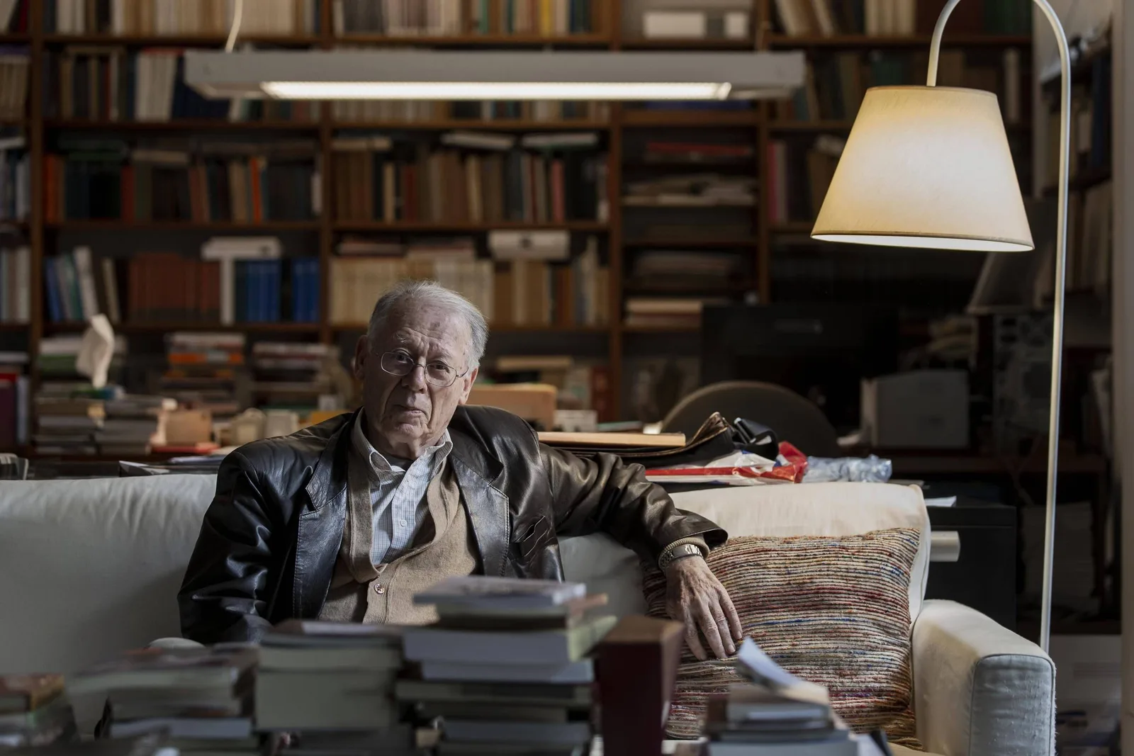 Roberto Schwarz propõe uma leitura histórica das formas literárias brasileiras