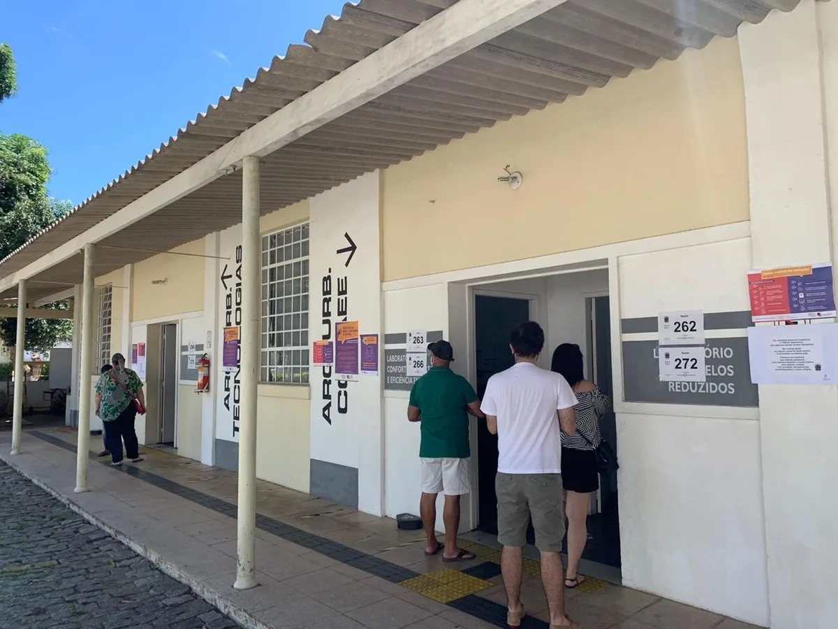 TRE-RJ altera 72 locais de votação por influência de facções criminosas