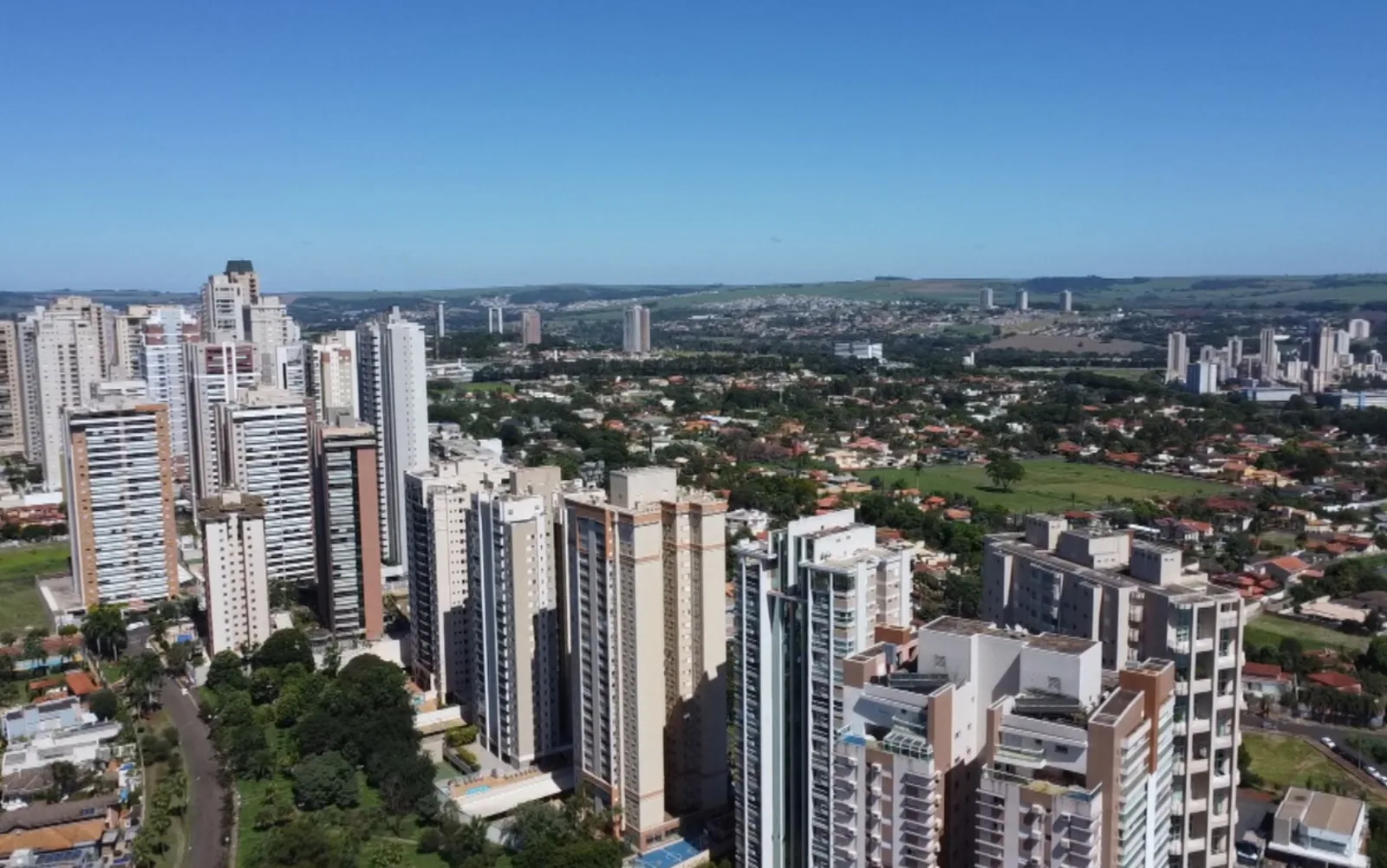 Ribeirão Preto amplia políticas para pessoas com deficiência, mas mantém gargalos