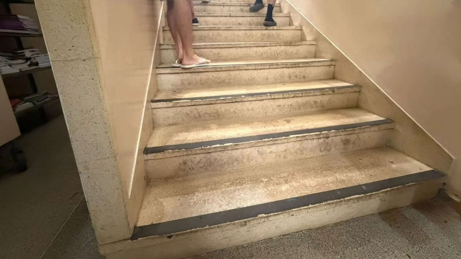 Jovem se convulsiona após votar e fica ferido em São José do Rio Preto