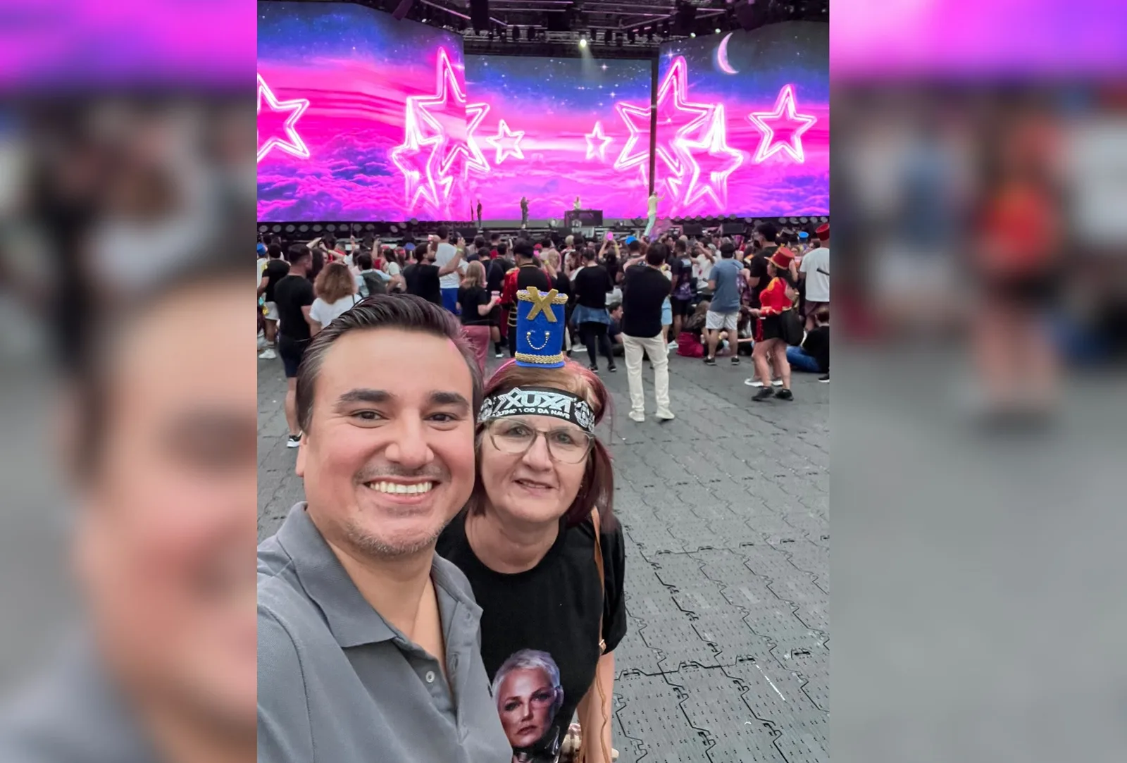 Mãe viaja de Mato Grosso do Sul a Curitiba para ver Xuxa pela primeira vez
