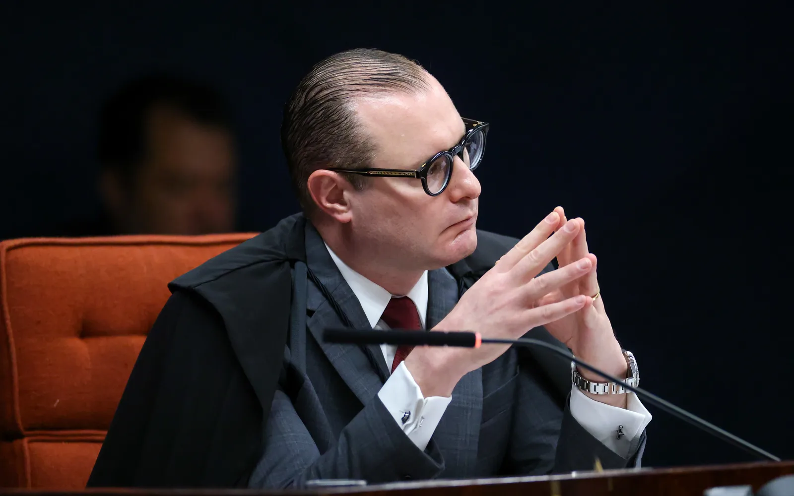 Zanin pede acesso de ministros a dados do celular de Vorcaro no STF
