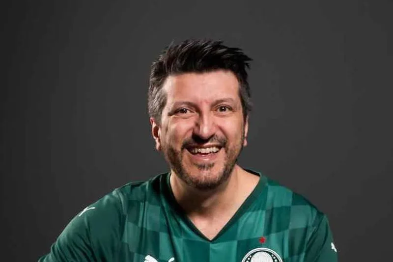 Morre aos 59 anos Lito Sousa, criador do canal Aviões e Músicas