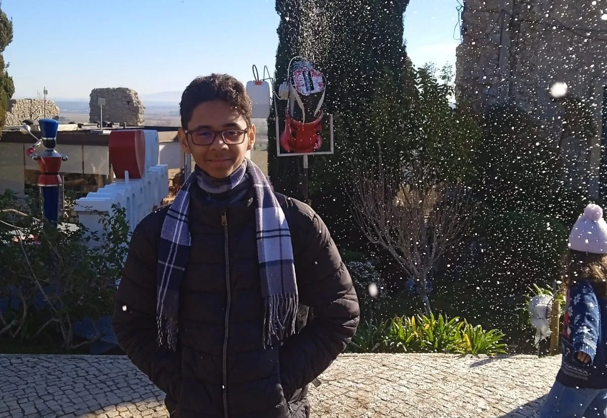Jovem deportado de Portugal descobre aprovação de pedido após chegar ao Brasil