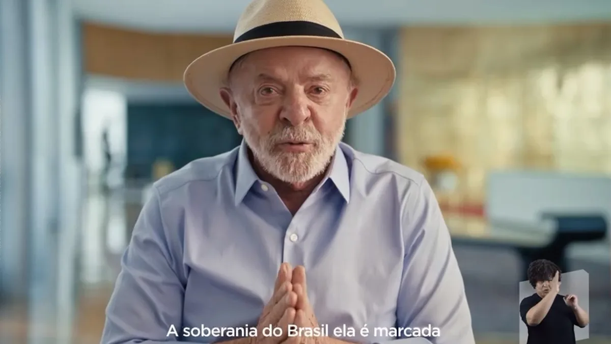 Propaganda de Lula usa tarifa dos EUA para atacar família Bolsonaro