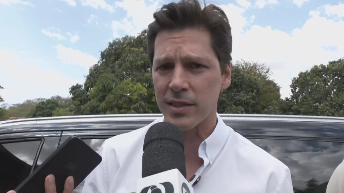 Daniel Vilela propõe crédito e obras para fortalecer turismo em Goiás