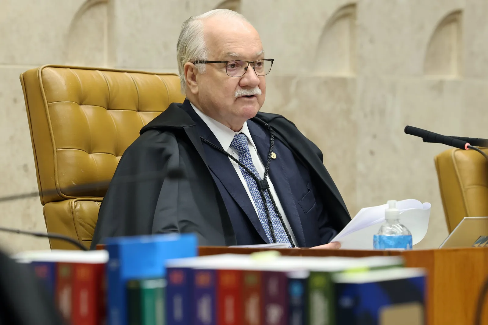 PF prepara entrega de relatórios sobre citações a ministros no caso Master