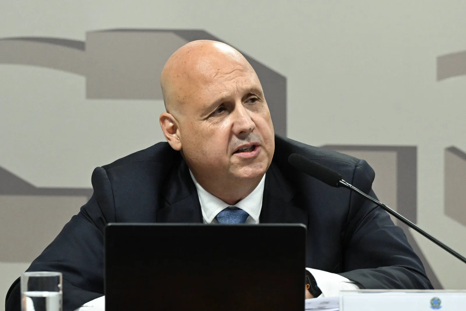 Mensagens mostram apoio de Vorcaro à permanência de Otto Lobo na CVM