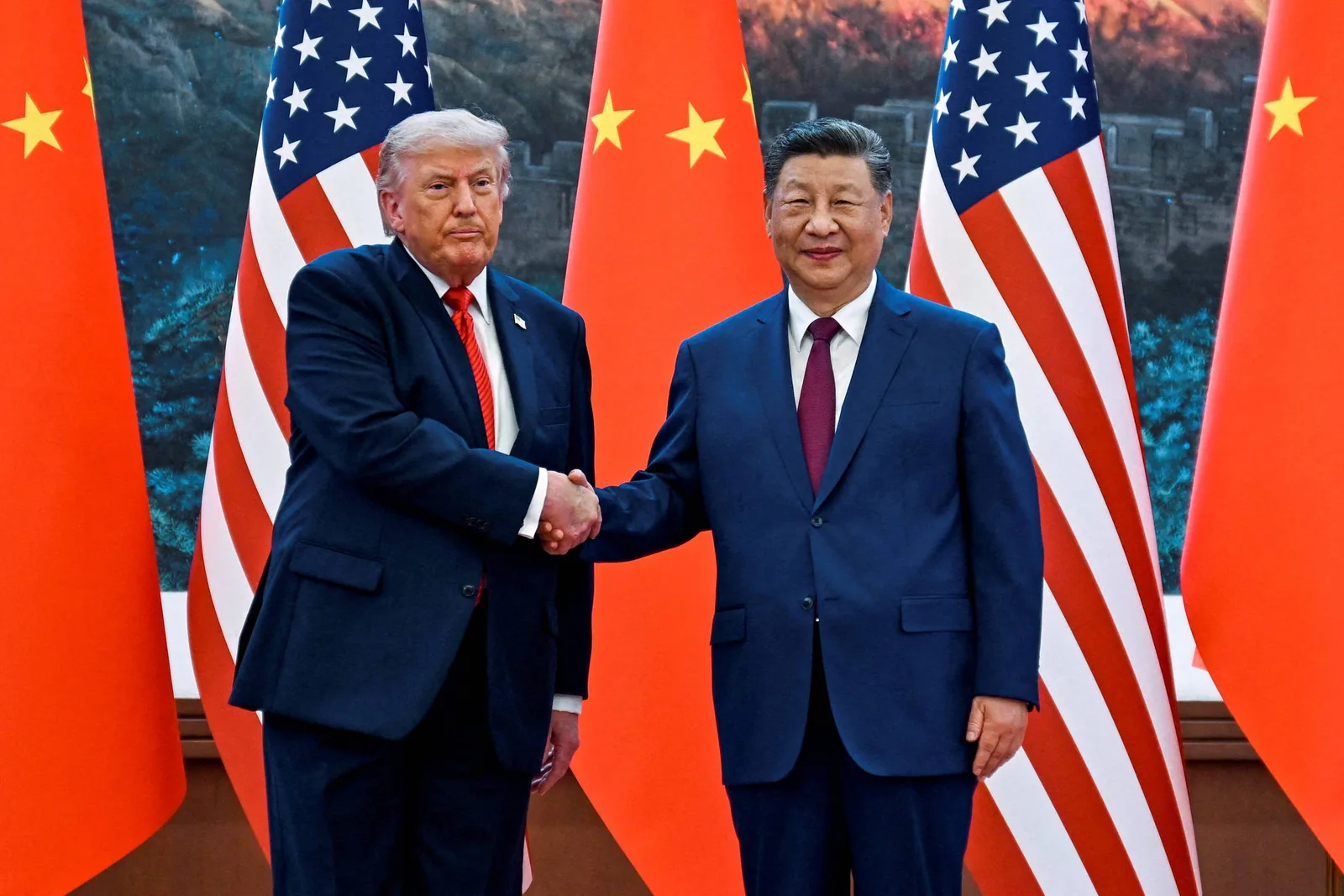 Xi chega à reunião com Trump em posição fortalecida pelo comércio chinês
