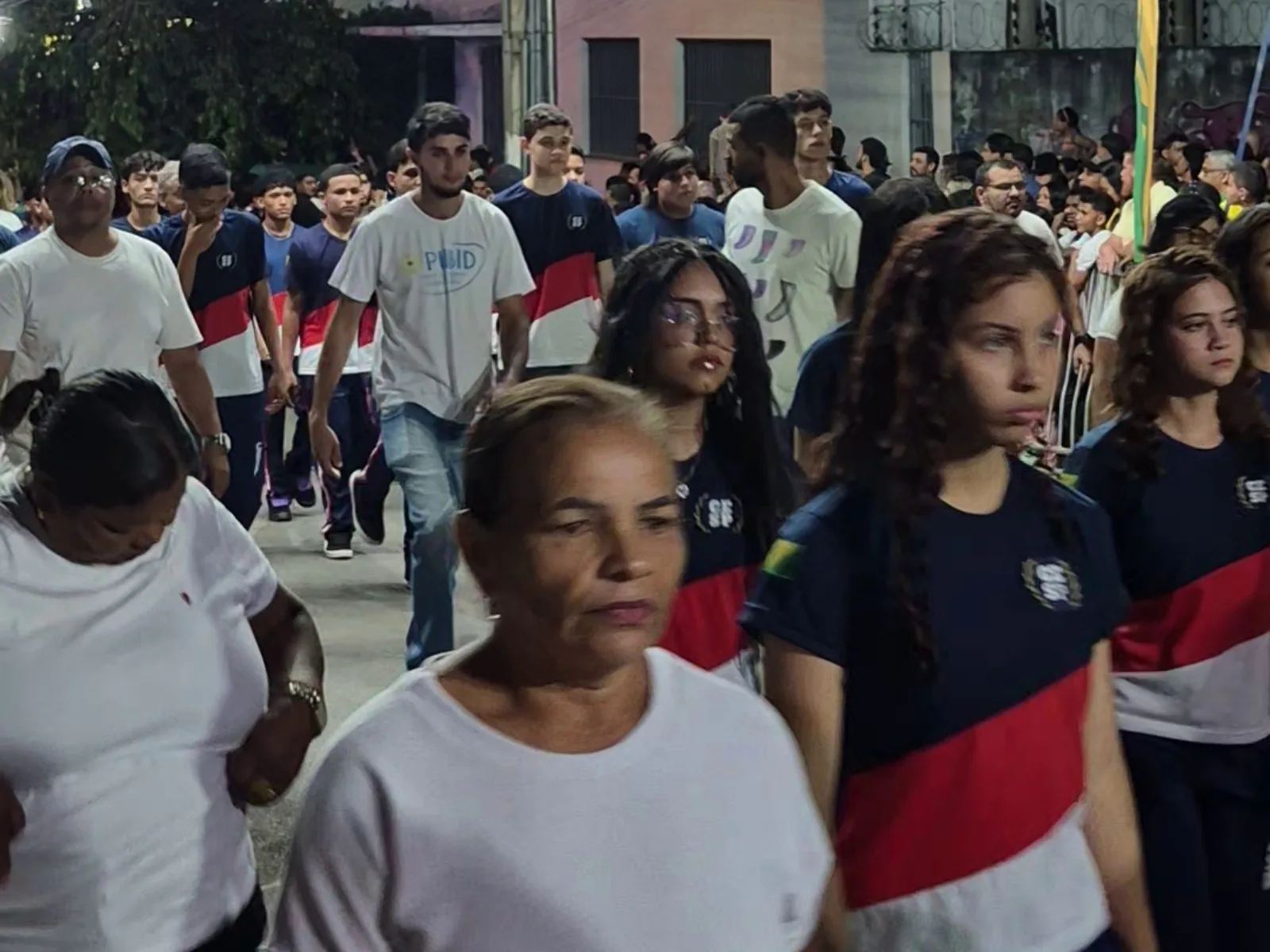 Desfile de 7 de Setembro reúne público no Centro de Rio Branco