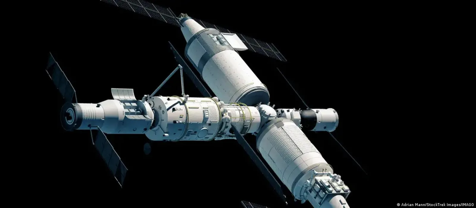 Tiangong amplia cozinha orbital com fritadeira, micro-ondas e novo cardápio