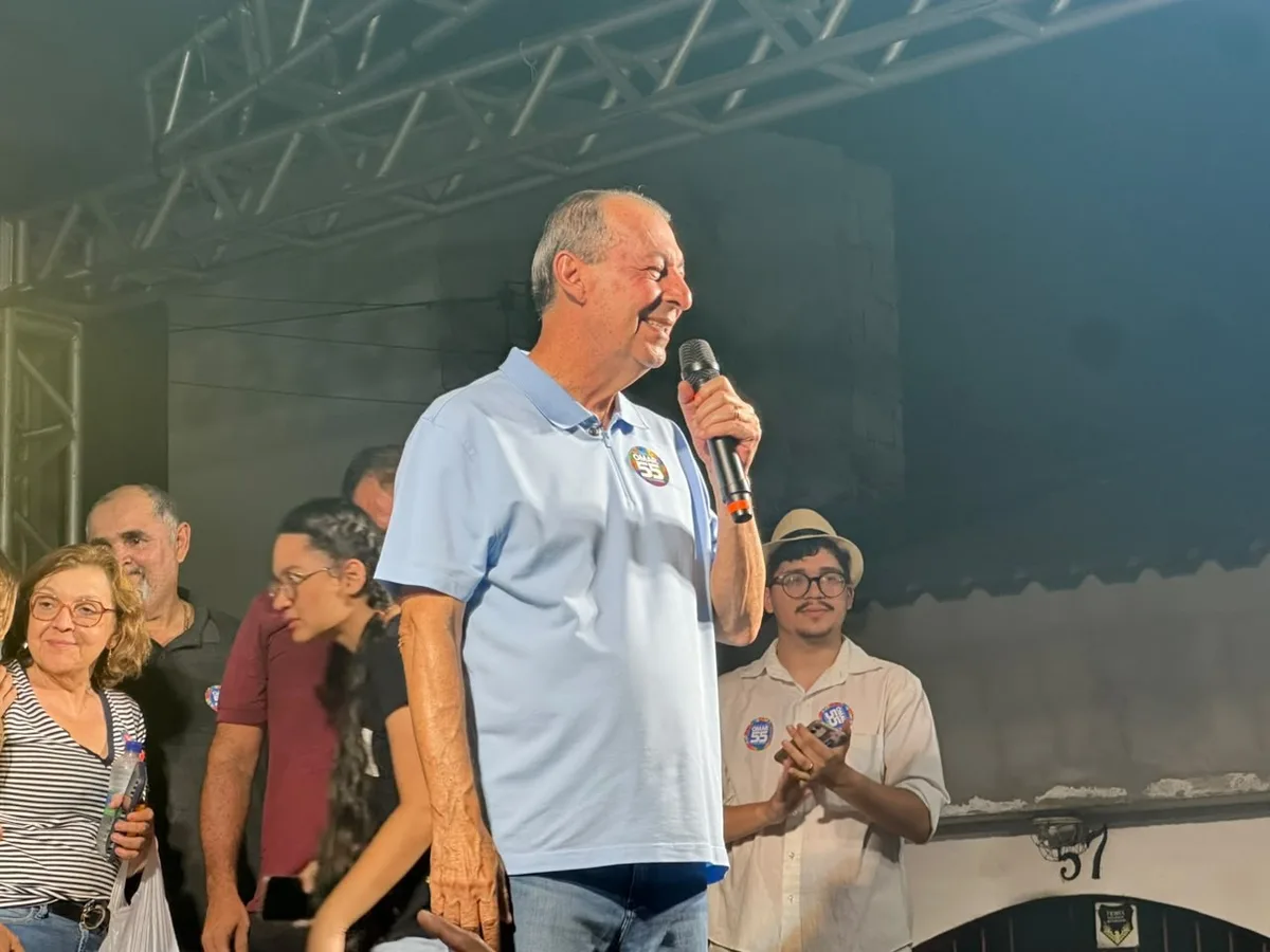 Omar Aziz propõe três maternidades em Manaus durante agenda de campanha
