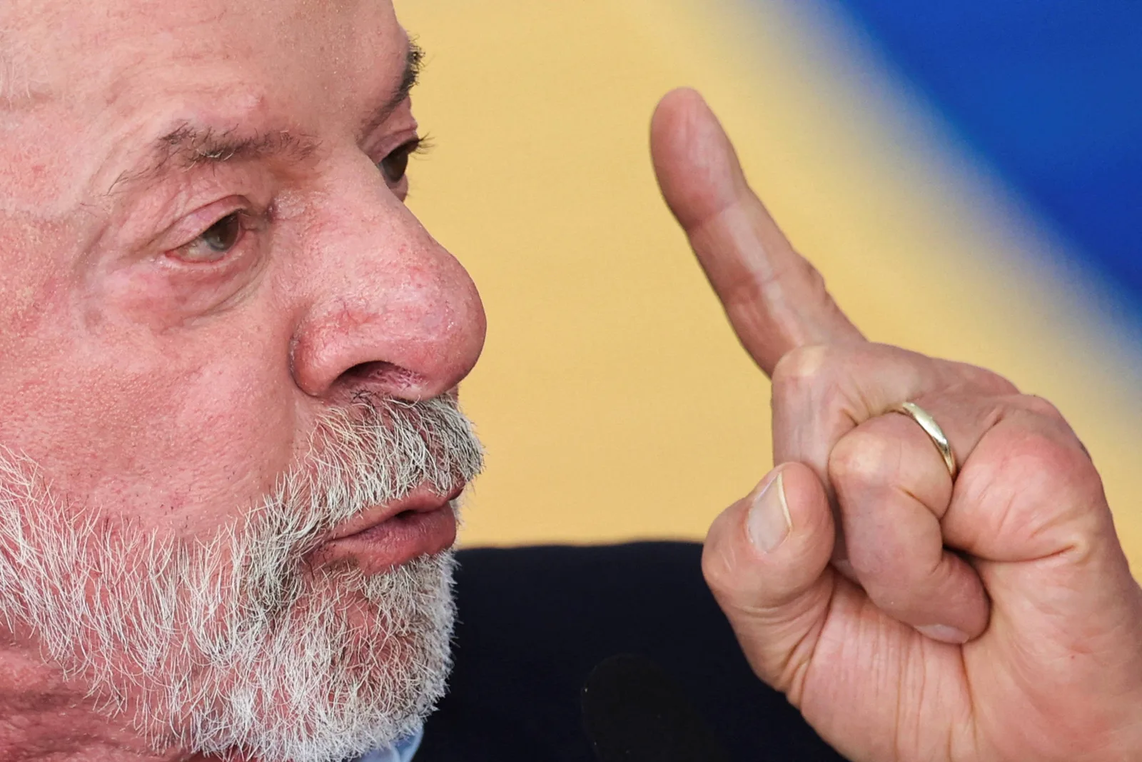 Lula afirma que Flávio Bolsonaro tem ‘bronca’ com Alexandre de Moraes