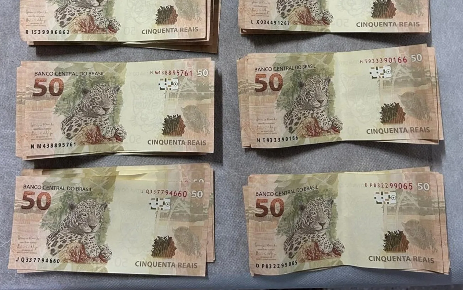 Polícia recupera iPhone comprado com cédulas falsas na Bahia