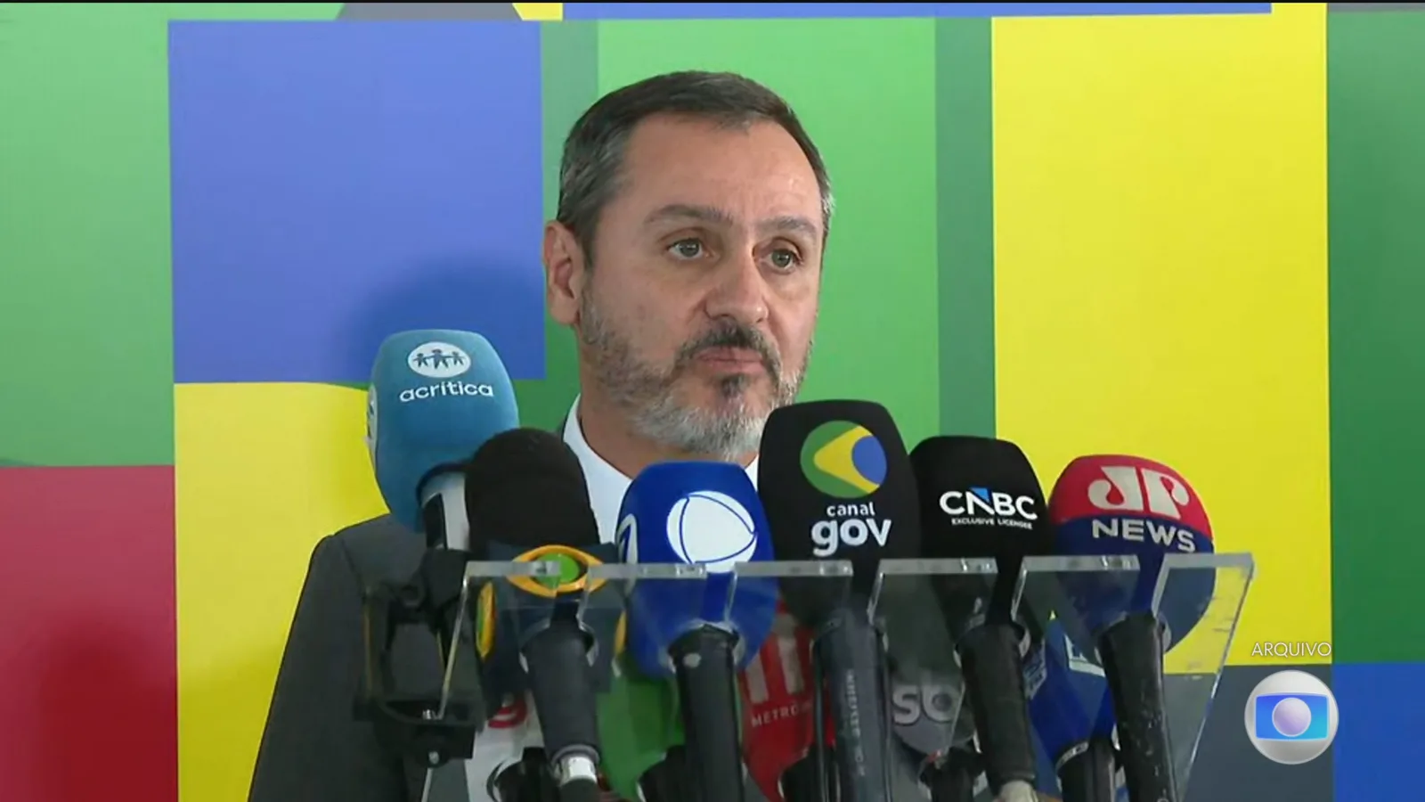 Diretor da PF nega monitoramento de ministros e defende relatórios ao STF