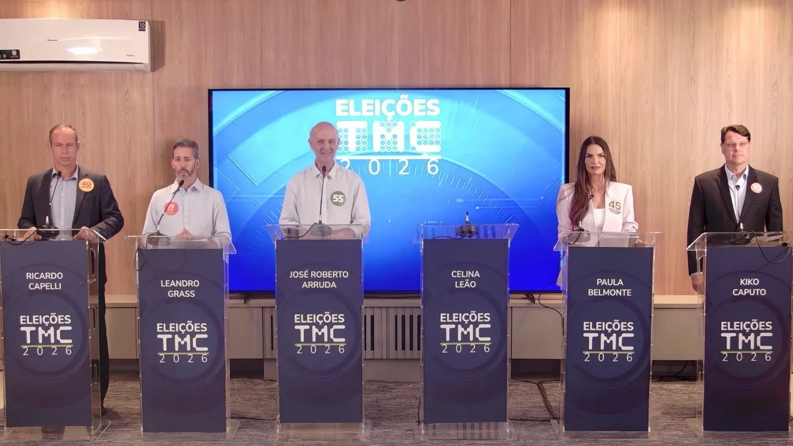 Debate ao governo do DF tem críticas a Celina e promessas para saúde e transporte