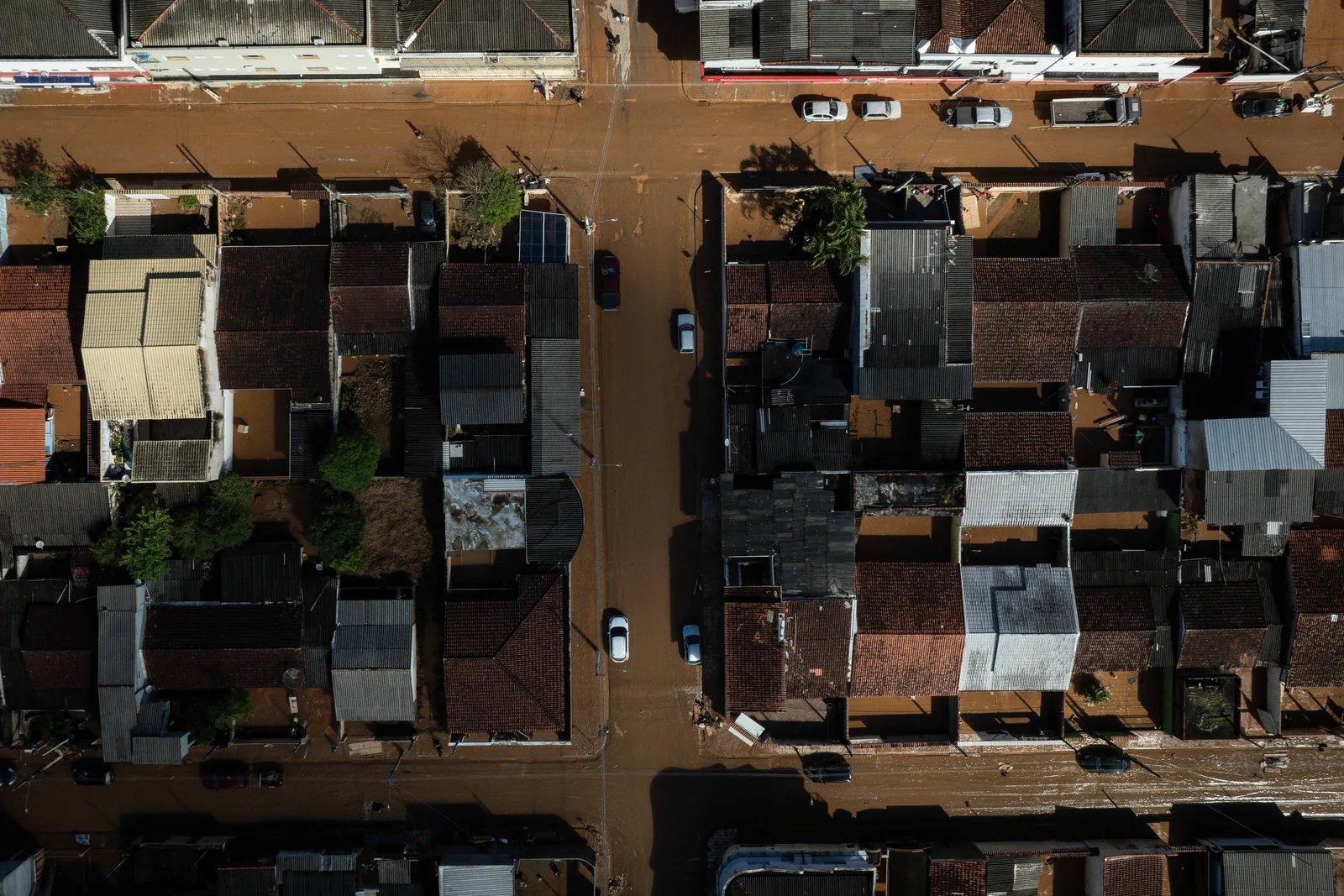 São Paulo terá sol no sábado, mas sul do estado segue sob alerta de tempestade