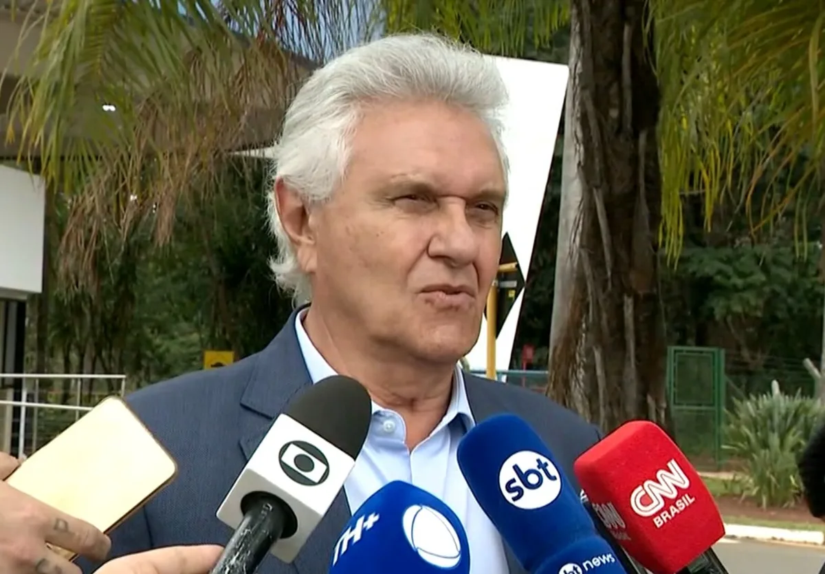 Caiado apoia afastamento de chefe da PF por decisão de André Mendonça