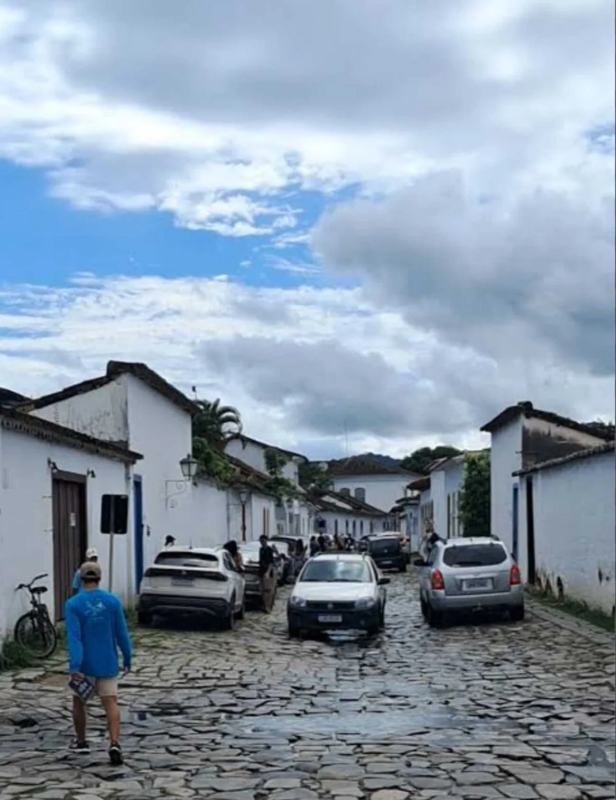 Paraty cumprirá ordem para eliminar estacionamentos em áreas históricas