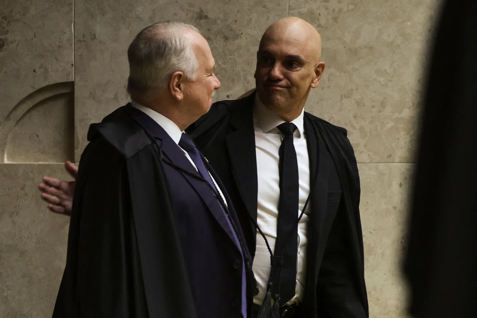 Fachin adia encontro com OAB previsto para quarta-feira (9)