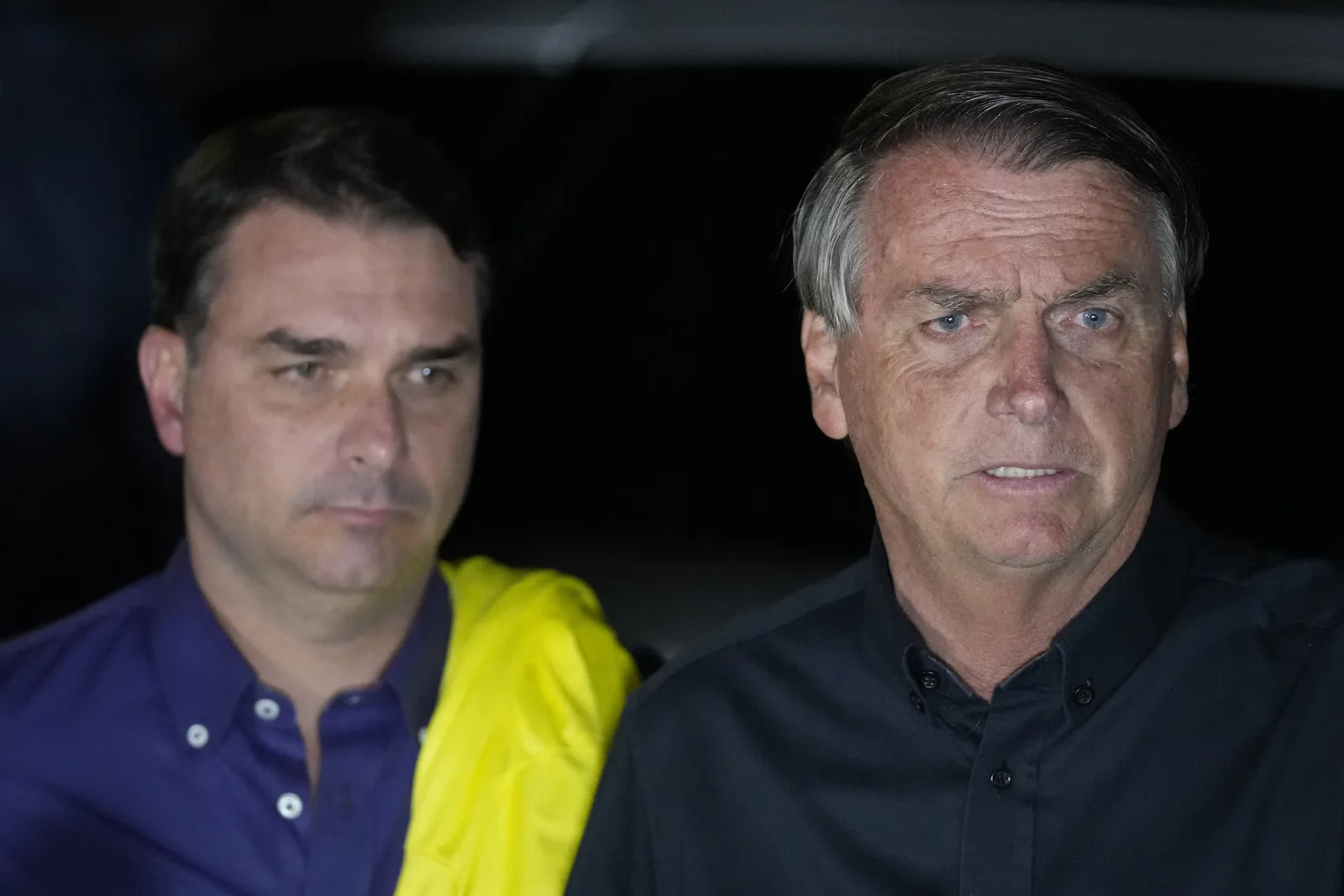 Moraes libera novamente visitas de Flávio Bolsonaro ao pai