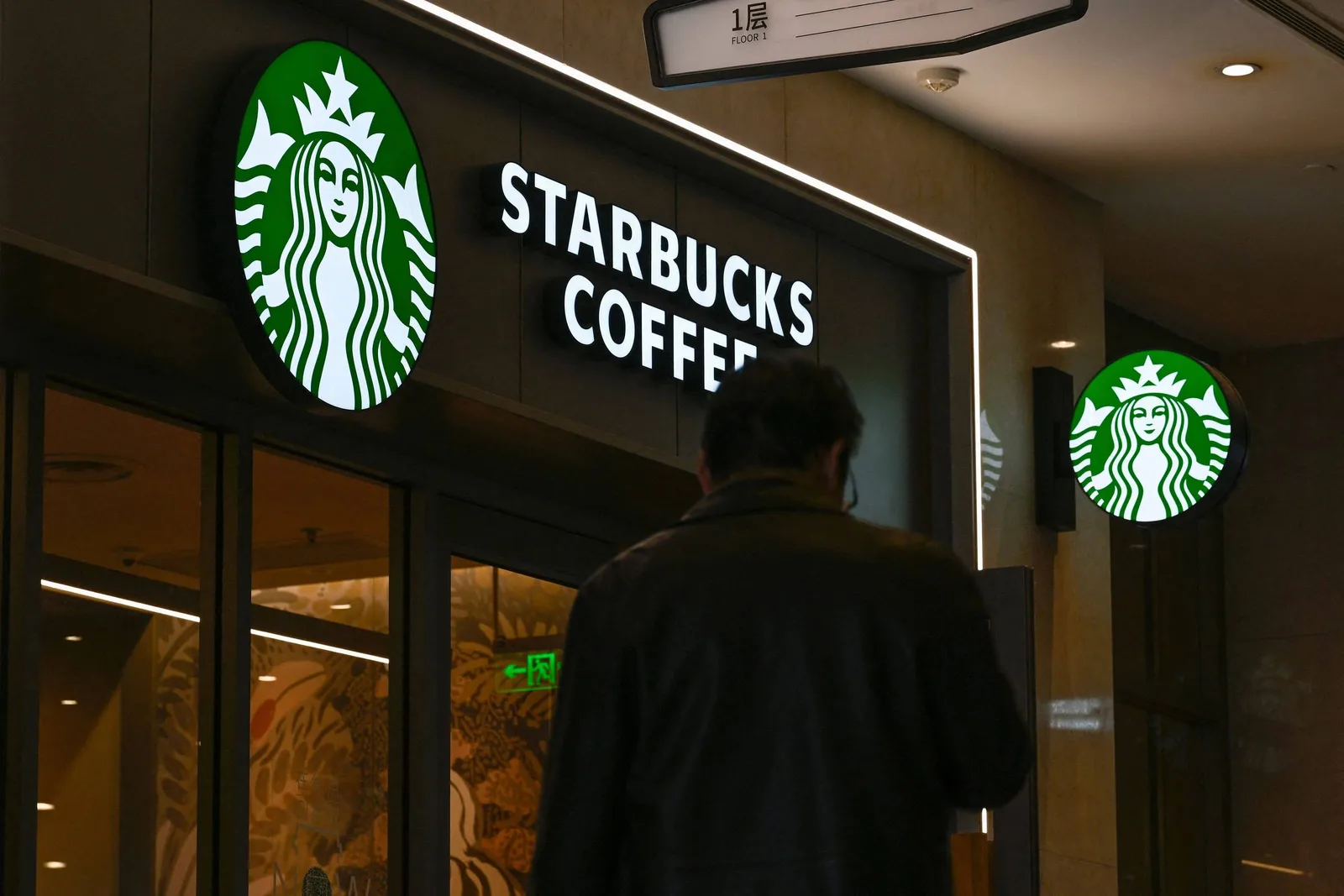 Starbucks planeja abrir 32 cafeterias no Brasil até 2026