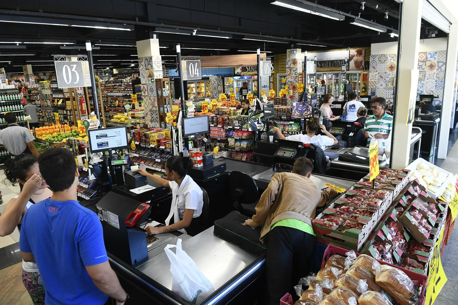 Serviços respondem por 70% da expansão do PIB do Centro-Oeste