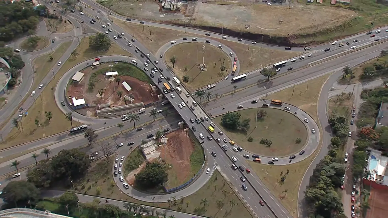 Obras do Trevo do Belvedere alteram trânsito na MGC-356 até segunda-feira