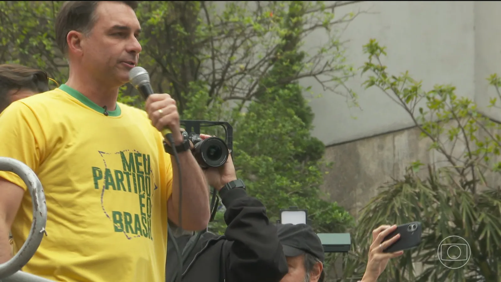 Flávio Bolsonaro reúne apoiadores em ato de 7 de Setembro em São Paulo
