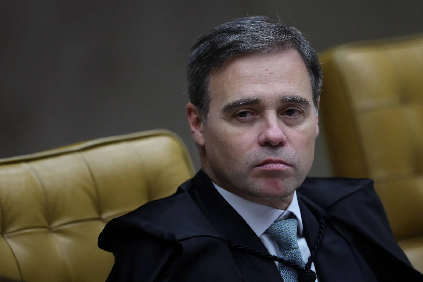 Mendonça libera sigilo de documentos do caso Banco Master e do filme sobre Bolsonaro
