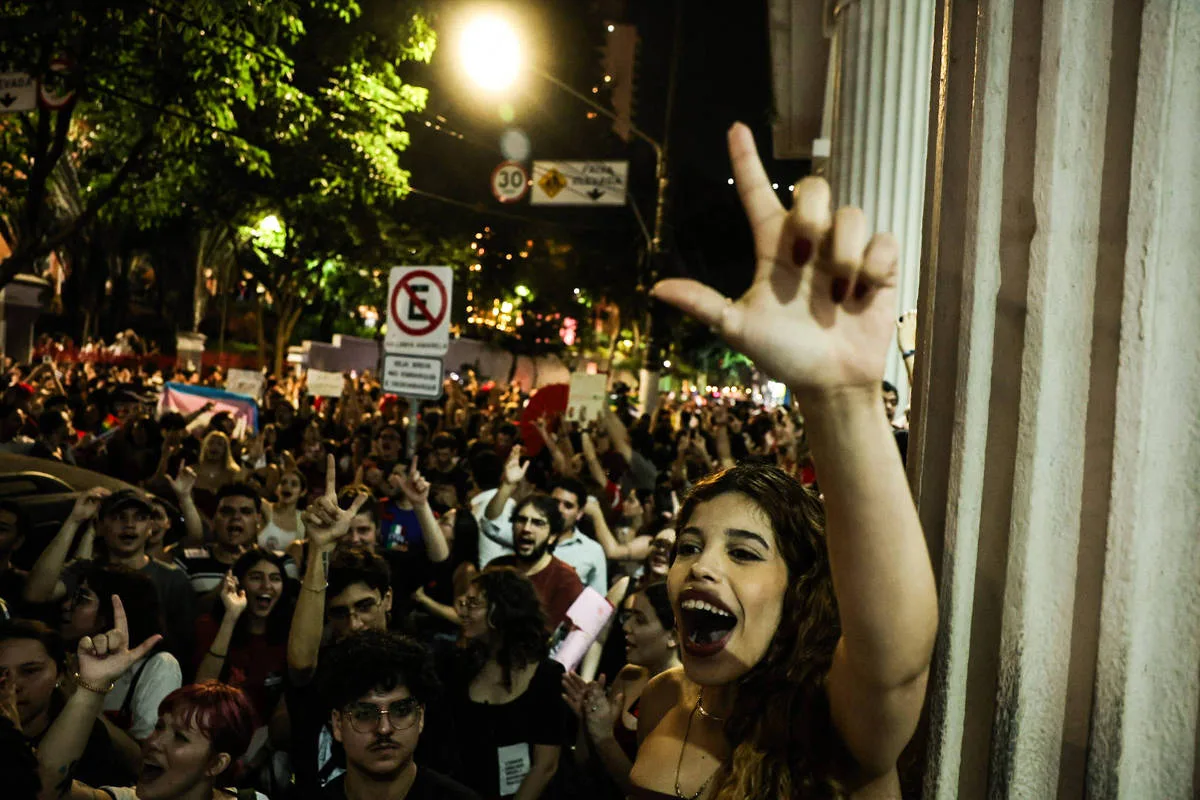 Ameaças levam universidades a reforçar segurança durante atos pró-Lula
