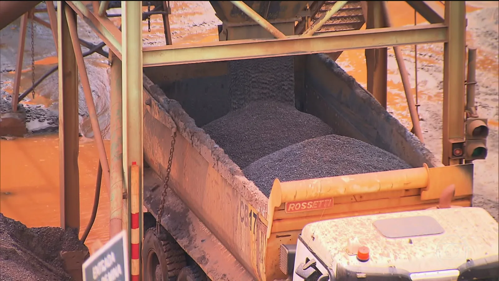 Projeto cria fundos e controle sobre minerais estratégicos no Brasil